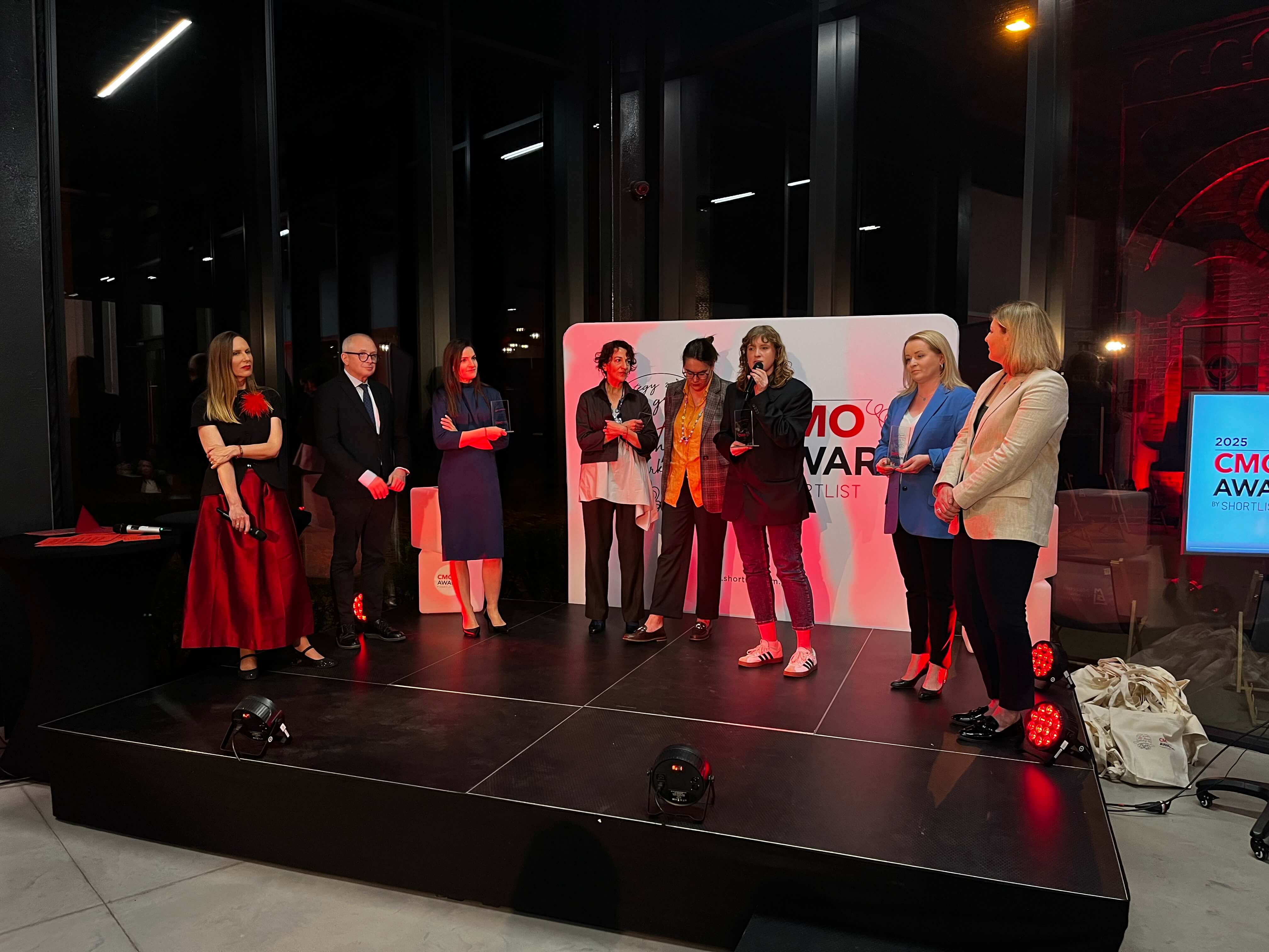Nagroda CMO Awards 2025 by Shortlist dla kampanii Fundacji Avalon “Teraz mnie widzisz?”!