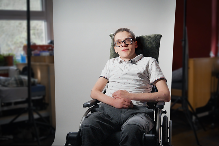 Agnieszka Kizinkiewicz o barierach systemowych w drodze do niezależnego życia